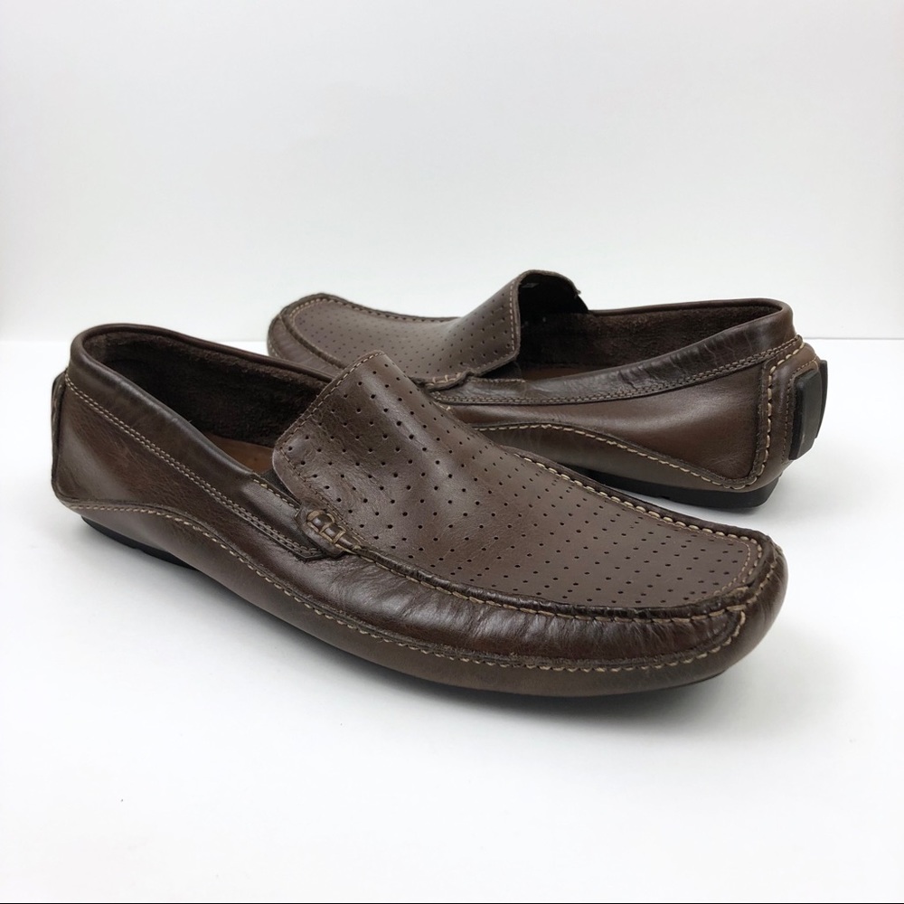 Clarks Men’s Brown Loafers with Leather Upper